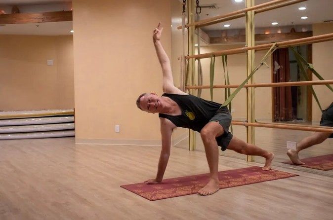 Indoor Group Mobility Yoga Class
