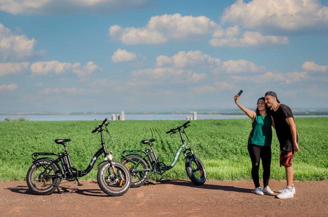 Quebec City - Electric Bike Rental on Ile d'Orléans