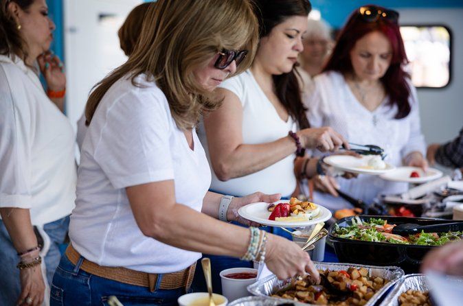 Washington DC Saturday Brunch Open Bar Yacht Cruise