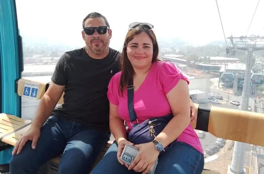 Cable car tour through a neighborhood in Mexico City