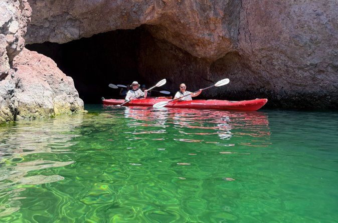 Emerald Cave and Black Canyon Kayak Tour