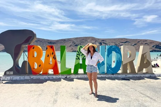 Balandra Beach Tour from La Paz: Balandra & Tecolote with Lunch