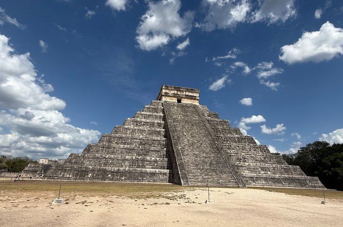 Chichen Itza Tour with Cenote Experience and Valladolid Visit