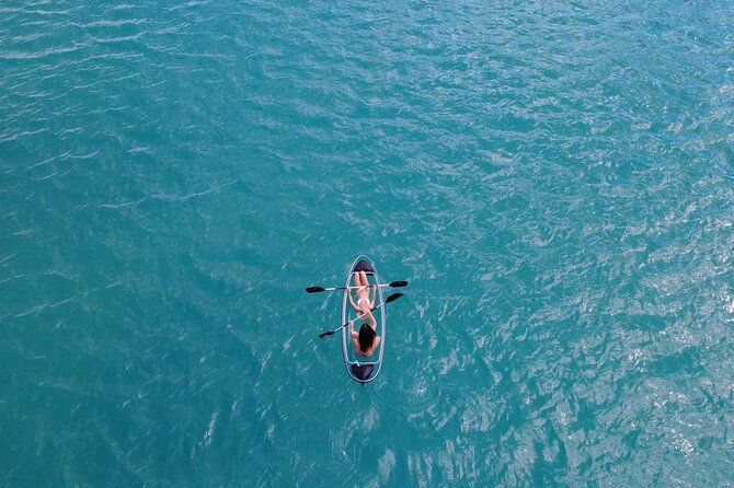 1.5 HR Clear Kayak Rentals in Waikīkī (Honolulu, Oʻahu)