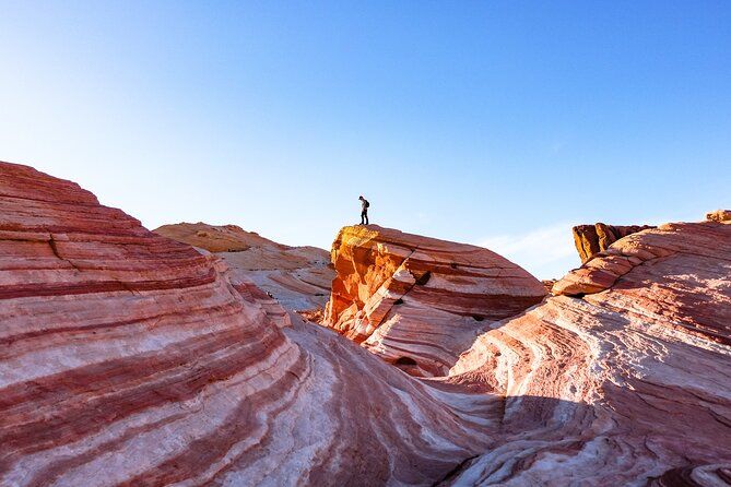 Valley of Fire Tour with Lunch & Wifi + Free Comedy Show Tickets