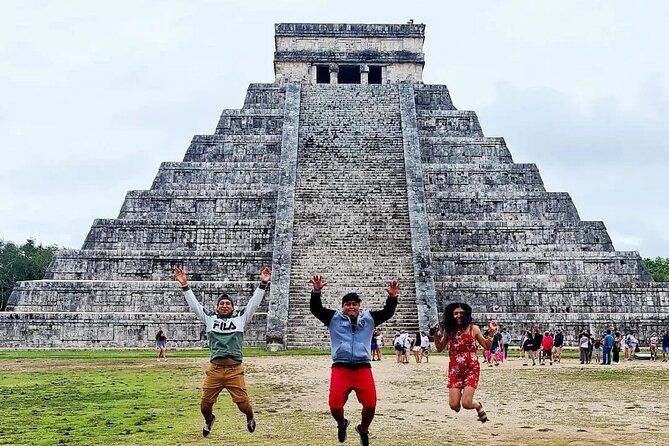 Chichen Itza, Great Mayan Culture from Cancun or Riviera Maya