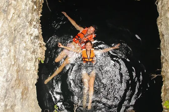 Tour Tulum 4 Cenotes and Traditional Food in Villa Maya