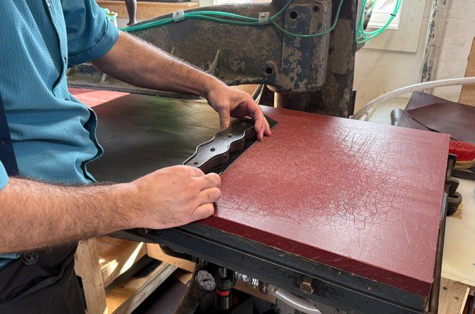 Amish Craftsmen Experience