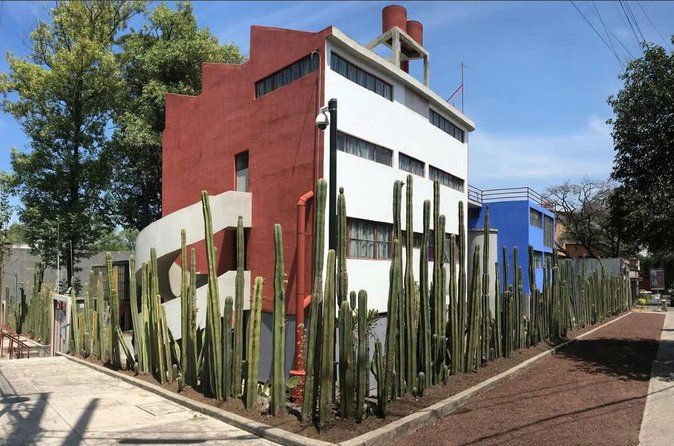 CDMX Visit to the Frida Kahlo Diego Rivera Studio House