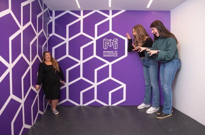 Museum of Illusions Minneapolis Admission Ticket