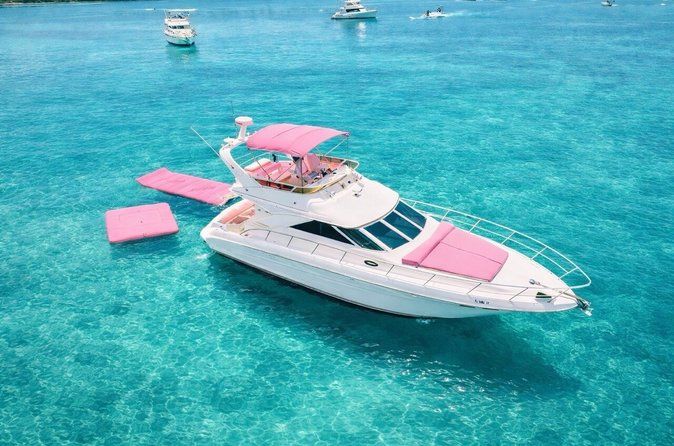 Miami Girls' Day Pink Yacht Experience 60 FT + 2 Jet Skis