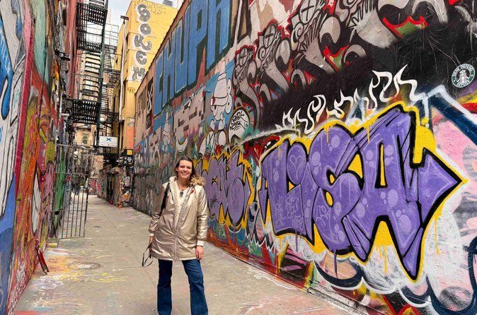 Private Walking Tour in the Lower East Side with rooftop access