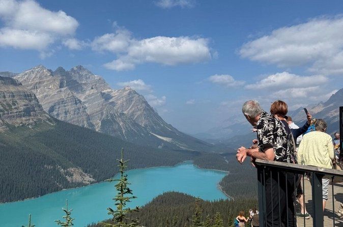 Banff/Jasper Parks, Icefields, Bow, Peyto lakes, small groups!
