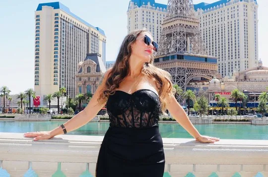 The Celebrity Experience: Private Las Vegas Strip Photoshoot