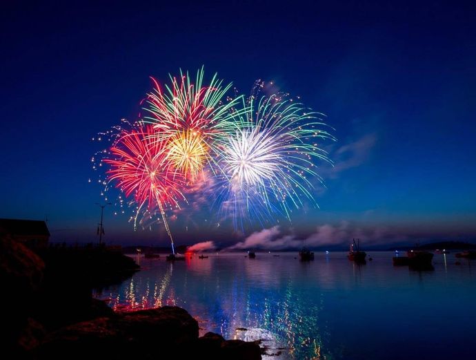 Key West 4th of July Wind & Wine Sunset and Fireworks Sail Image 2