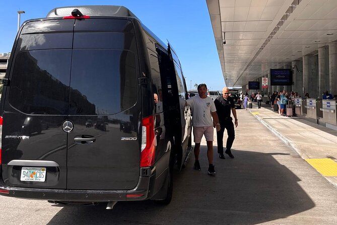 Private Group Transportation to or From Fort Lauderdale Airport