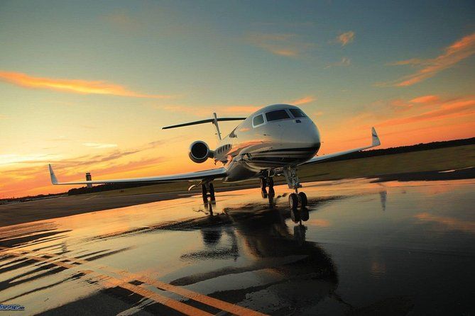 Boston Airport Private Hotel Transfer up to 5 passengers