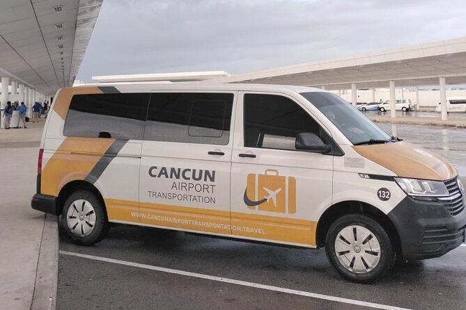Private Roundtrip Transportation from CUN to Boulevard Kukulcan