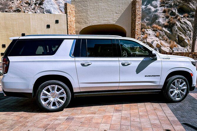 Los Cabos One Way Deluxe Suburban Transportation 5 pax