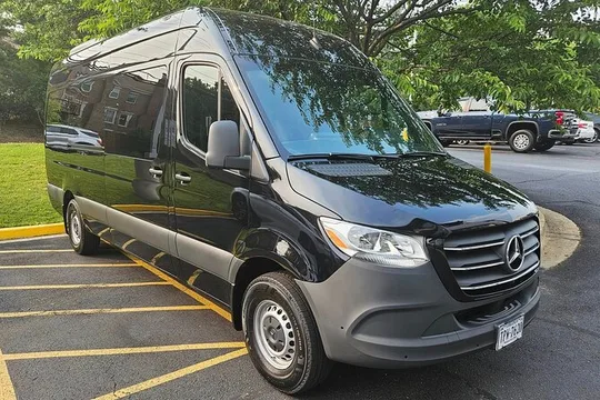 Airport Service To / From DCA National & IAD Dulles
