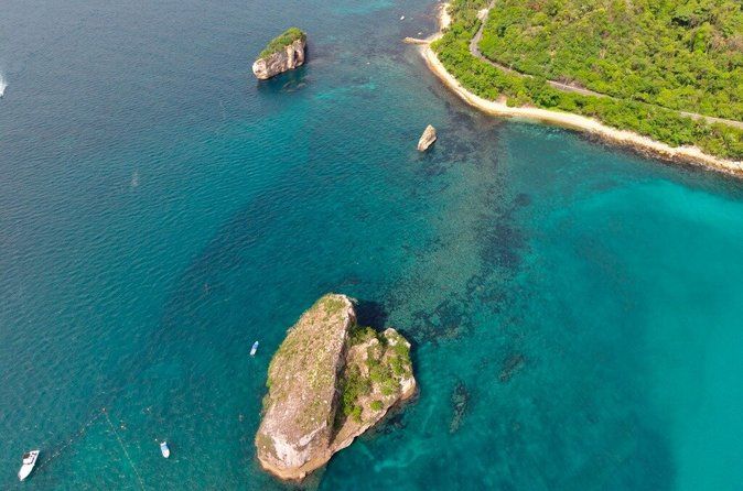 Los Arcos 5 Island Boat & Snorkeling Tour