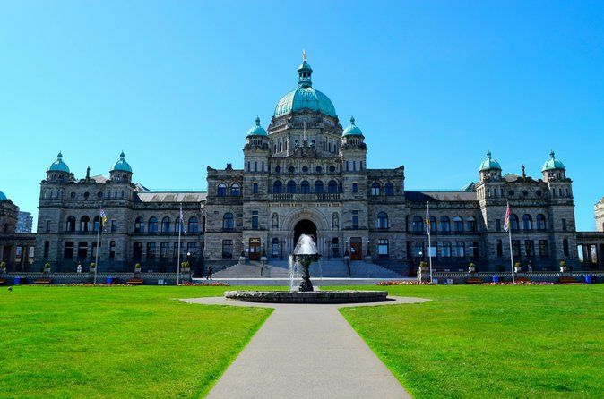 Victoria and Butchart Gardens Day Trip