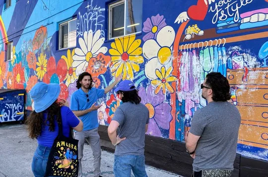 Melrose Ave Arts Tour & Candle Making Workshop Option