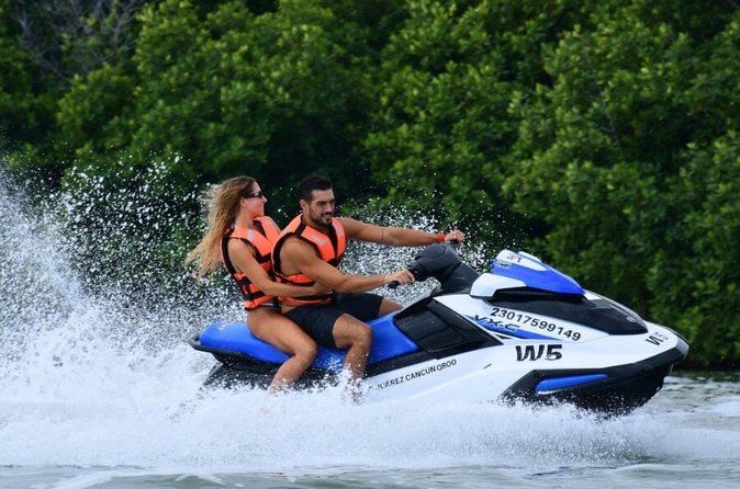 Wave Runner guided rentals at Puerto Maya Cancún