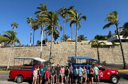 Mazatlán Shared City Tour by Red Truck History and Flavors