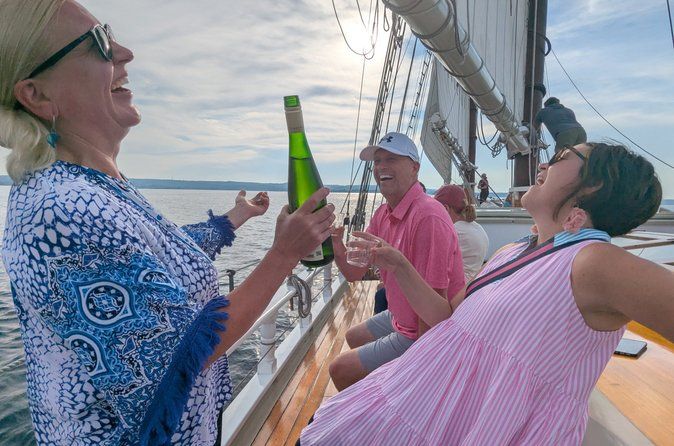 Manitou Tasting Cruise Experience