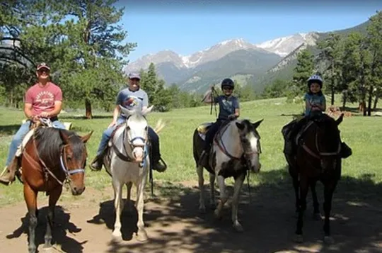 Scenic 2 Hour Horseback Ride in Rocky Mountain National Park