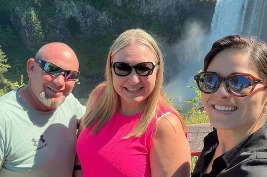 From Seattle to Snoqualmie Falls and Wineries Private Tour