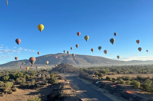 UpBase Hot Air Balloon Ride