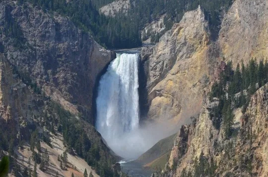 Yellowstone Discovery Tour