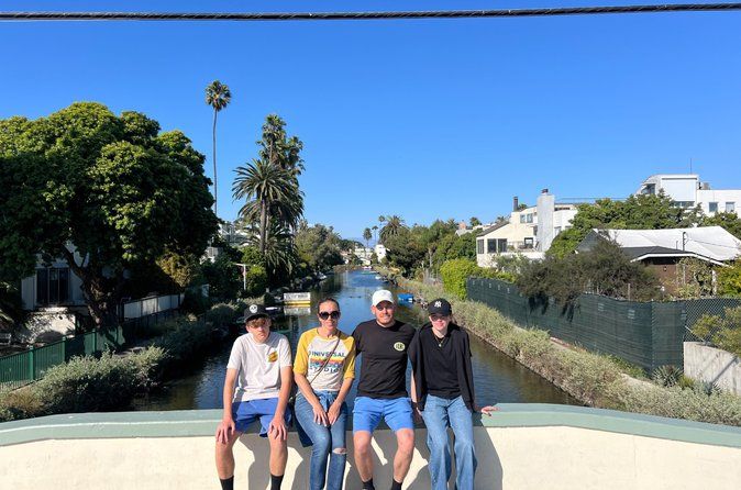 Venice Beach Tour in French: Culture, Canals and Street Art