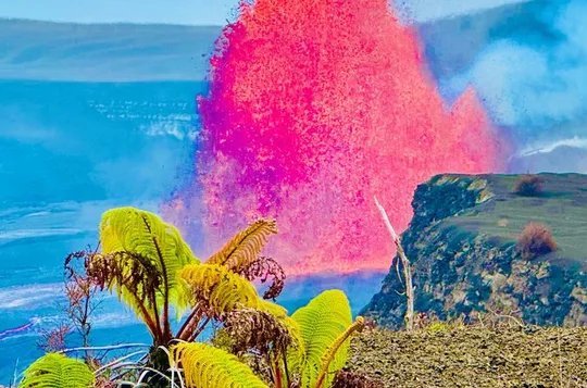Hilo Excursion Volcanic Experience: Fiery Lava, Waterfalls & More