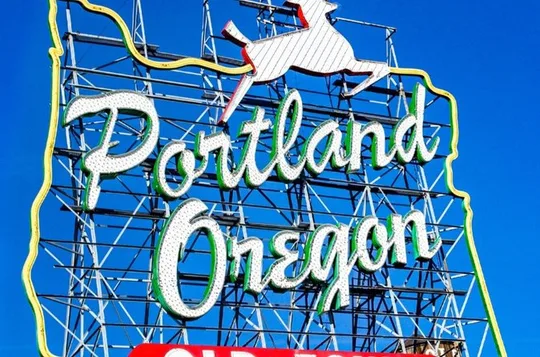 The Dark Below Portland Adults Only Haunted Ghost Tour