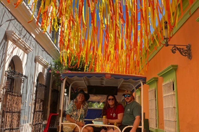 Mazatlán Shared City Tour by Red Truck History and Flavors