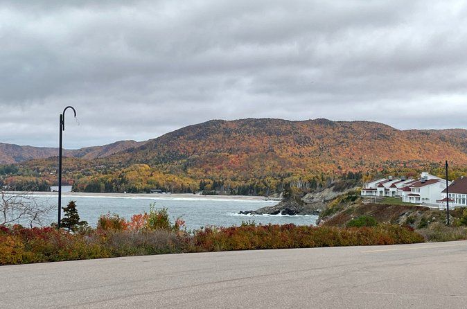 Cabot Trail: Green cove and Coast Excursion from Port of Sydney