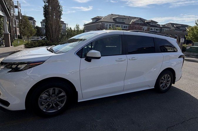 2026 Minivan - Private Transfer from Banff to Calgary/YYC Airport