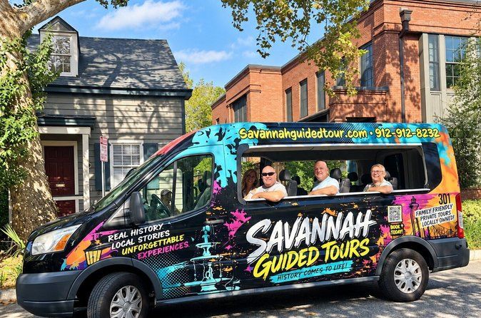 Savannah's Historic District Small Group Guided Tour-Free Parking
