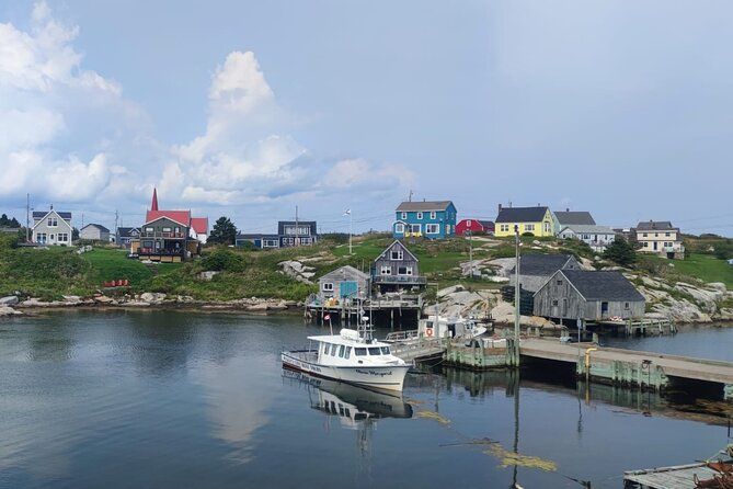 Private Peggy's Cove Tour