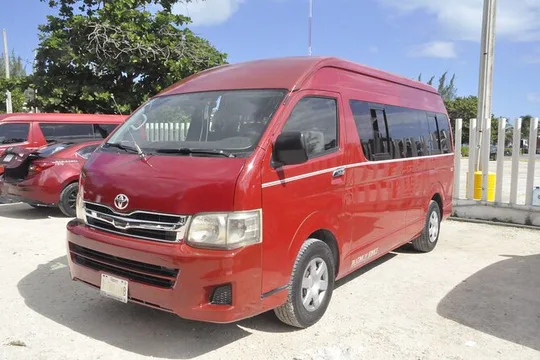 Costa Mujeres Zone / Airport