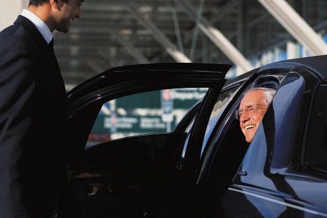 Private Port Transfer Vancouver Airport YVR to Canada Place Cruise Ship Terminal