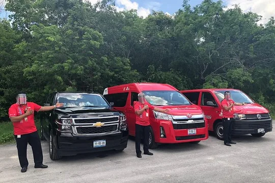 Luxury SUV Private Transfer R / T- Airport-Hotel-Airport- Puerto Morelos