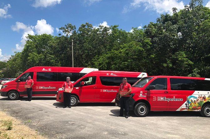 Private transfer R/T Apto-Isla Mujeres ferry dock-Apto With ferry tickets