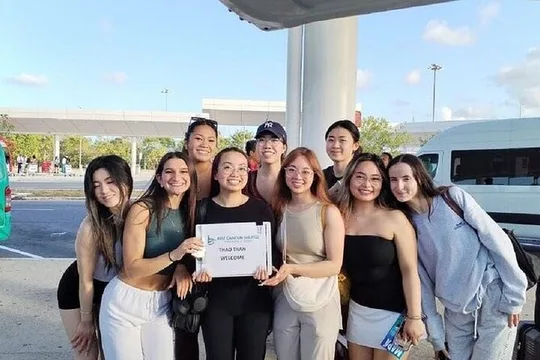 Cancun Airport Private Transfers to Playa del Carmen 30 Miles