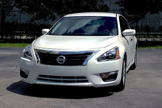 Roundtrip Private Transfer from Toronto Airport (YYZ)