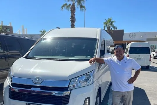 Round Trip Private Shuttle Service in Cabo San Lucas