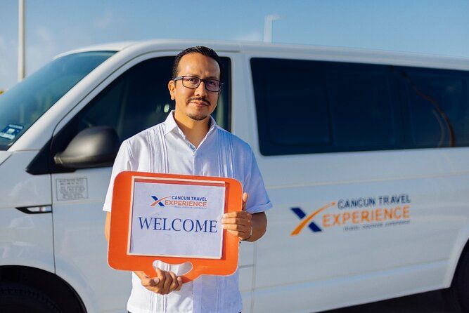 Private Roundtrip Shuttle from Cancun Airport to Cancun or Playa
